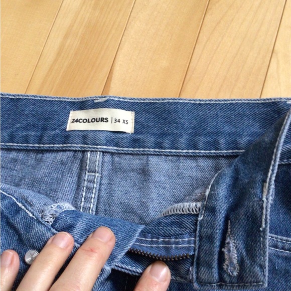 Jeans skirt XS - Picture 2 of 3